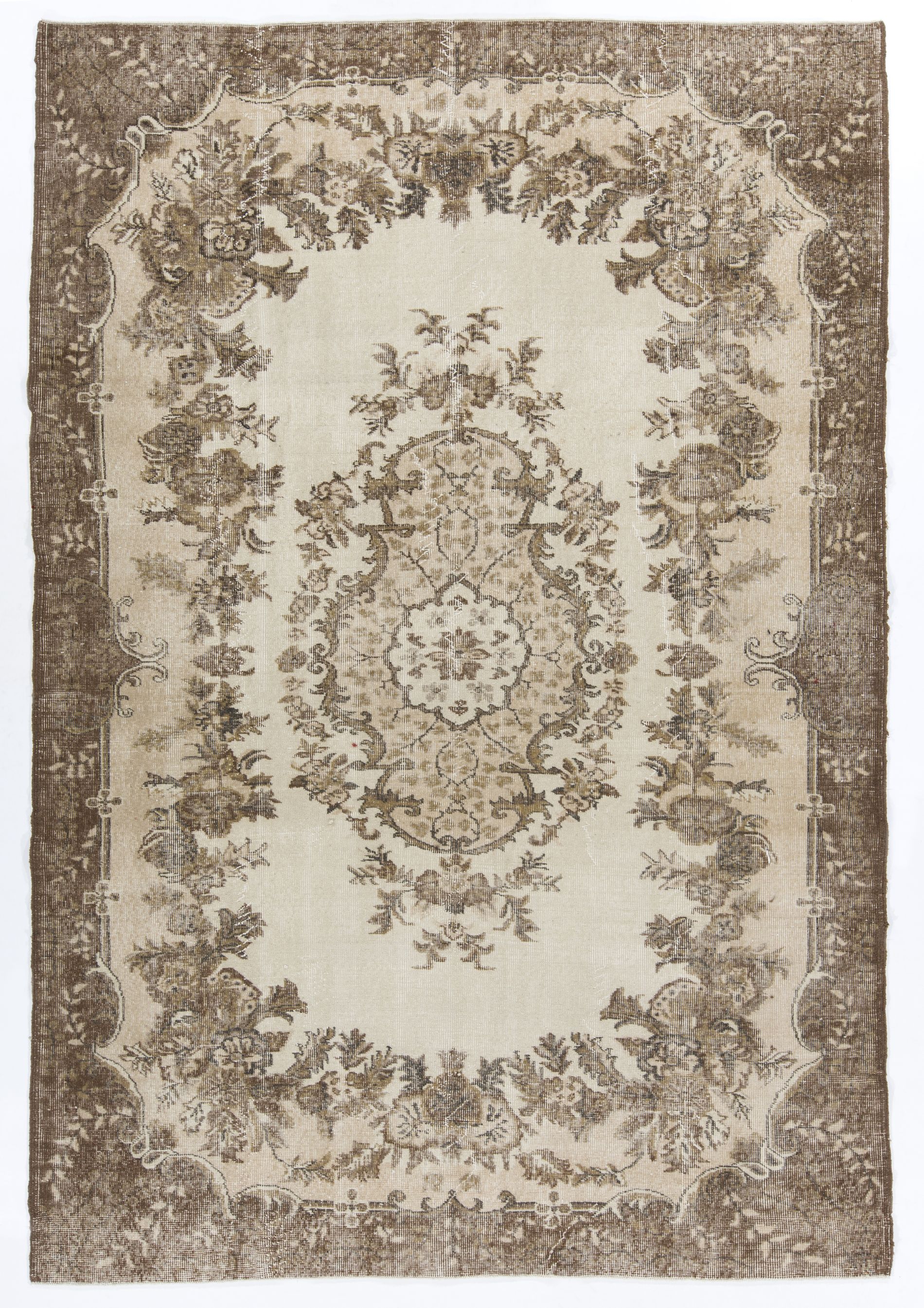 Chennie Chic Davina Turkish Rug 5'3'' x 7'6'' / Multicolor